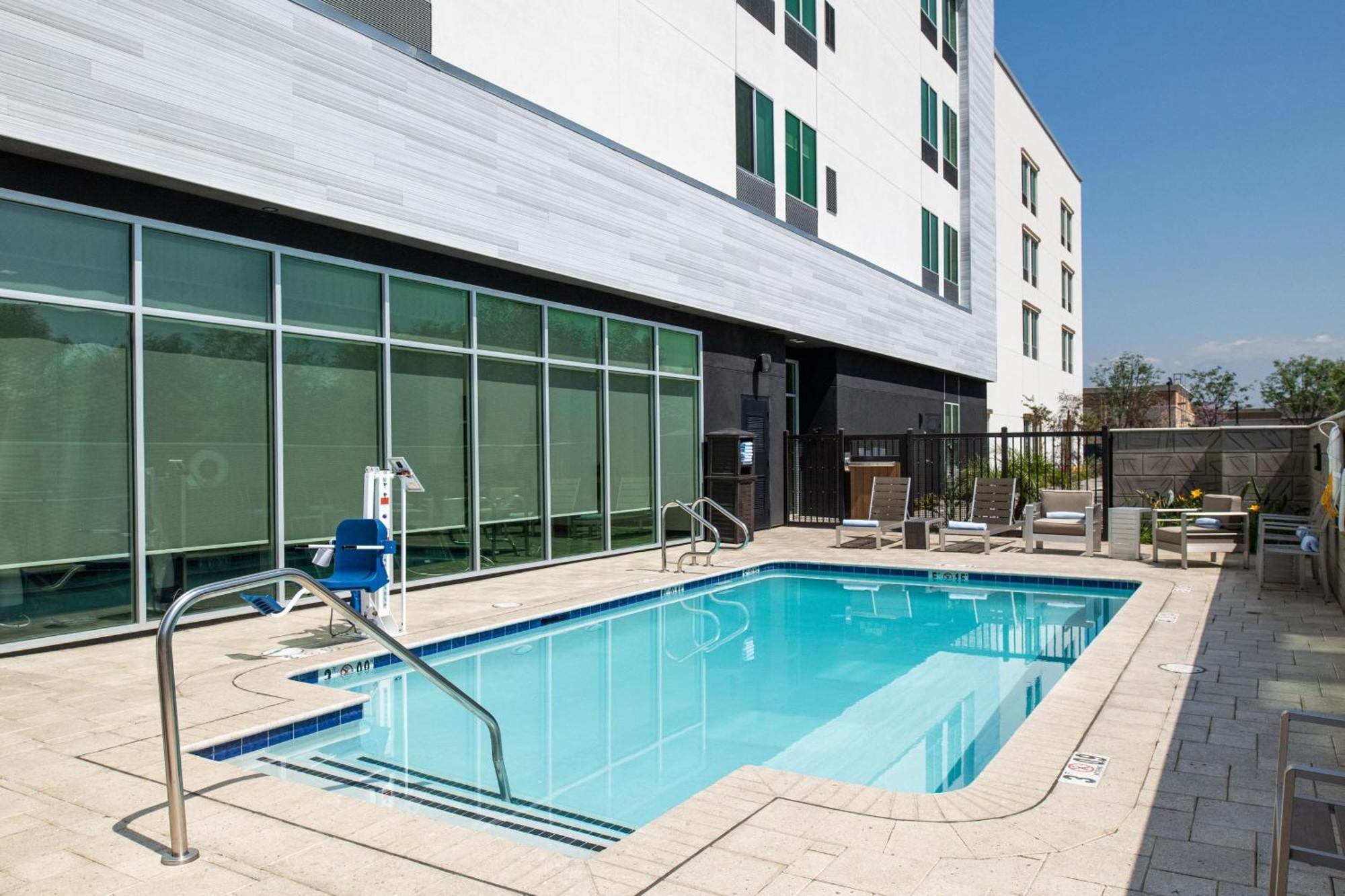Springhill Suites By Marriott Riverside Redlands Buitenkant foto